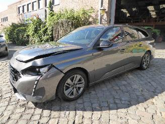 Schadeauto Peugeot 308 SW Active Pack 2022/10
