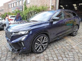 Auto incidentate Renault Espace VI Iconic E-Tech Hybrid 2025/9