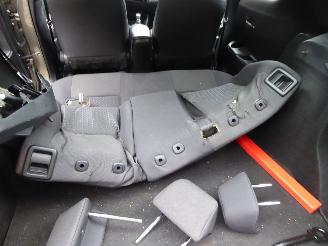 Toyota CH-R Hybrid Lounge picture 11