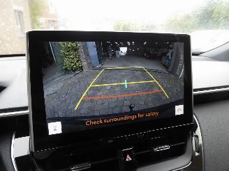 Toyota Corolla Cross Cross Hybrid FWD picture 24