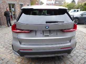 BMW iX1 20 eDrive picture 6