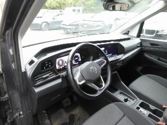 Volkswagen Caddy Maxi Combi Plus picture 15