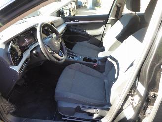 Volkswagen Golf VIII Lim. Life eTSI picture 13