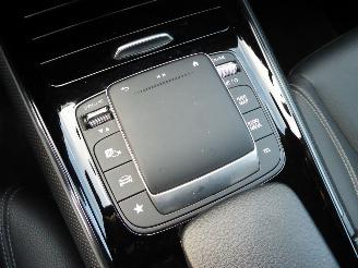 Mercedes GLA 250 e picture 20