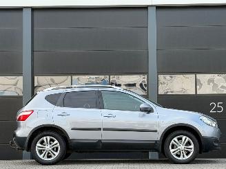 Nissan Qashqai 2.0 Panorama 4x4 AUTOMAAT picture 3