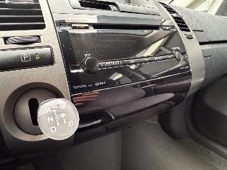 Toyota Prius 1.5 VVT-i Navi Clima picture 10
