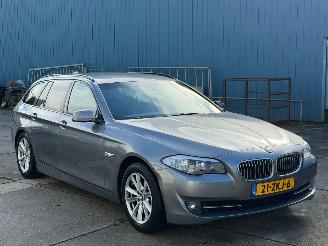 BMW 5-serie 520i High Executive picture 2