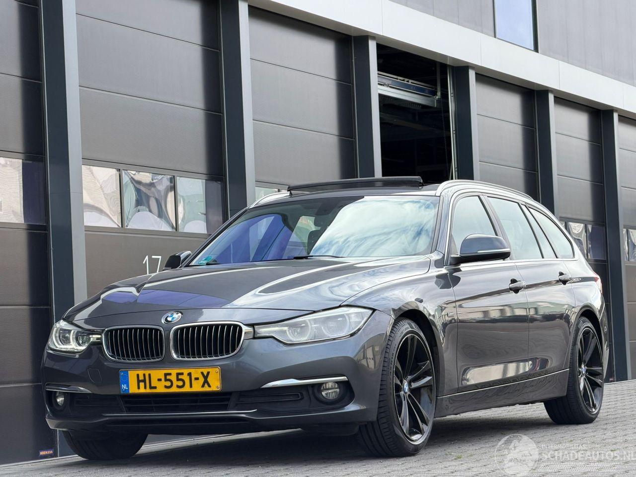 BMW 3-serie 320d Panorama Clima Leer