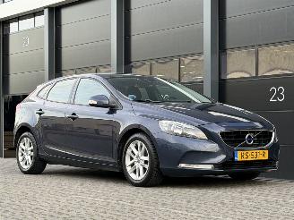 Volvo V-40 1.6 D2 Navi Clima AUTOMAAT picture 2