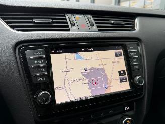Skoda Octavia 1.6 TDI Navi Clima PDC picture 9