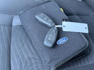 Ford Fiesta 1.6 TDCi Titanium Navi Clima PDC picture 13