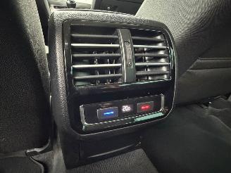 Volkswagen Passat 1.6 TDI Navi Clima Keyless EURO-6 picture 13