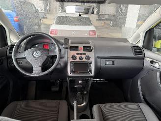 Volkswagen Touran 1.9 TDI Navi Airco AUTOMAAT picture 5