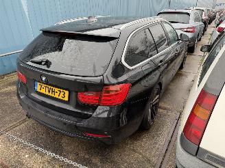 BMW 3-serie 320d Leer Navi Xenon PDC picture 3