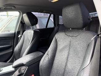 BMW 3-serie 320d Leer Navi Xenon PDC picture 6