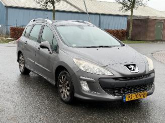 Peugeot 308 1.6 VTi XS picture 2