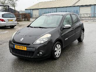  Renault Clio 1.5 dCi Night & Day Navi Clima 2011/7