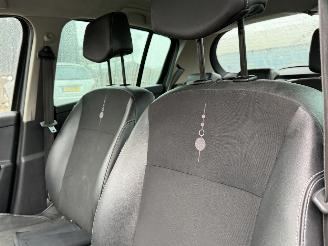 Renault Clio 1.5 dCi Night & Day Navi Clima picture 6