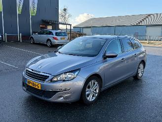 okazja samochody osobowe Peugeot 308 1.6 BlueHDI Leer Panorama EURO-6 2015/12