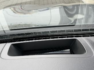 BMW 5-serie 520d Virtual-Cockpit Hade-Up Panorama picture 22