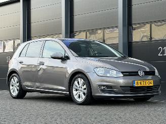 Volkswagen Golf 1.6 TDI Highline BlueMotion picture 2