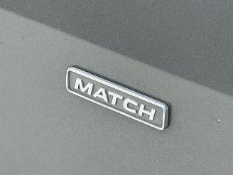 Volkswagen Touran 1.6 TDI Pano Navi Clima 7-PERS picture 15