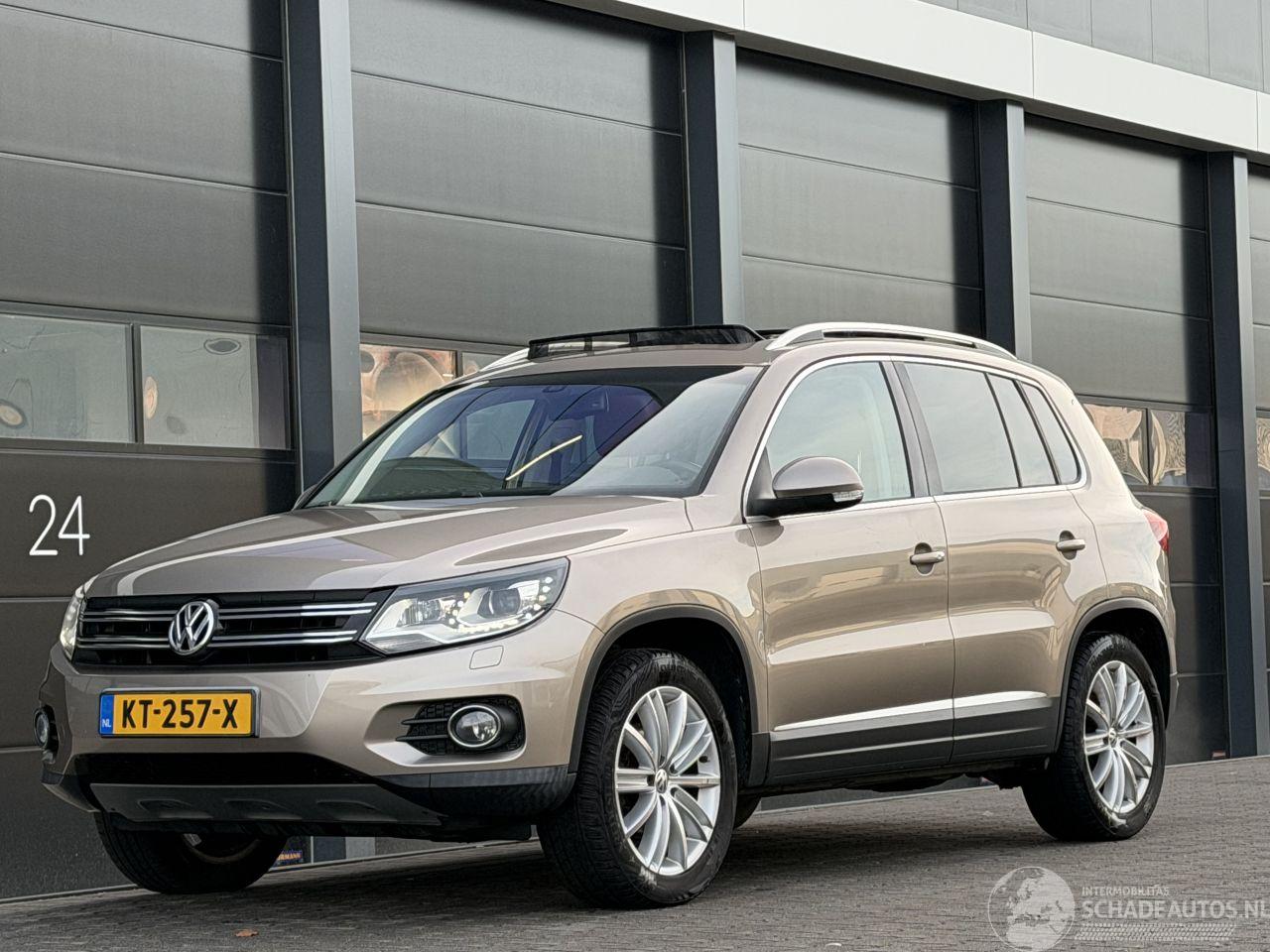 Volkswagen Tiguan 2.0 TDI 4Motion Pano Xenon Leer