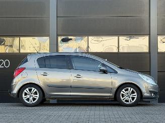 Opel Corsa 1.3 CDTi EcoFlex S/S Cosmo picture 3