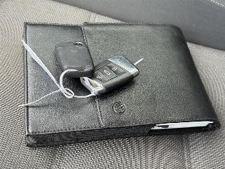 Volkswagen Passat 2.0 TDI Navi Clima PDC Euro-6 picture 18