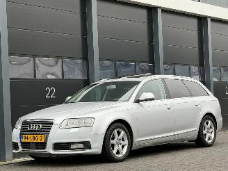 Damaged car Audi A4 2.0 TDI S-Line Dak Leer Clima 2008/11