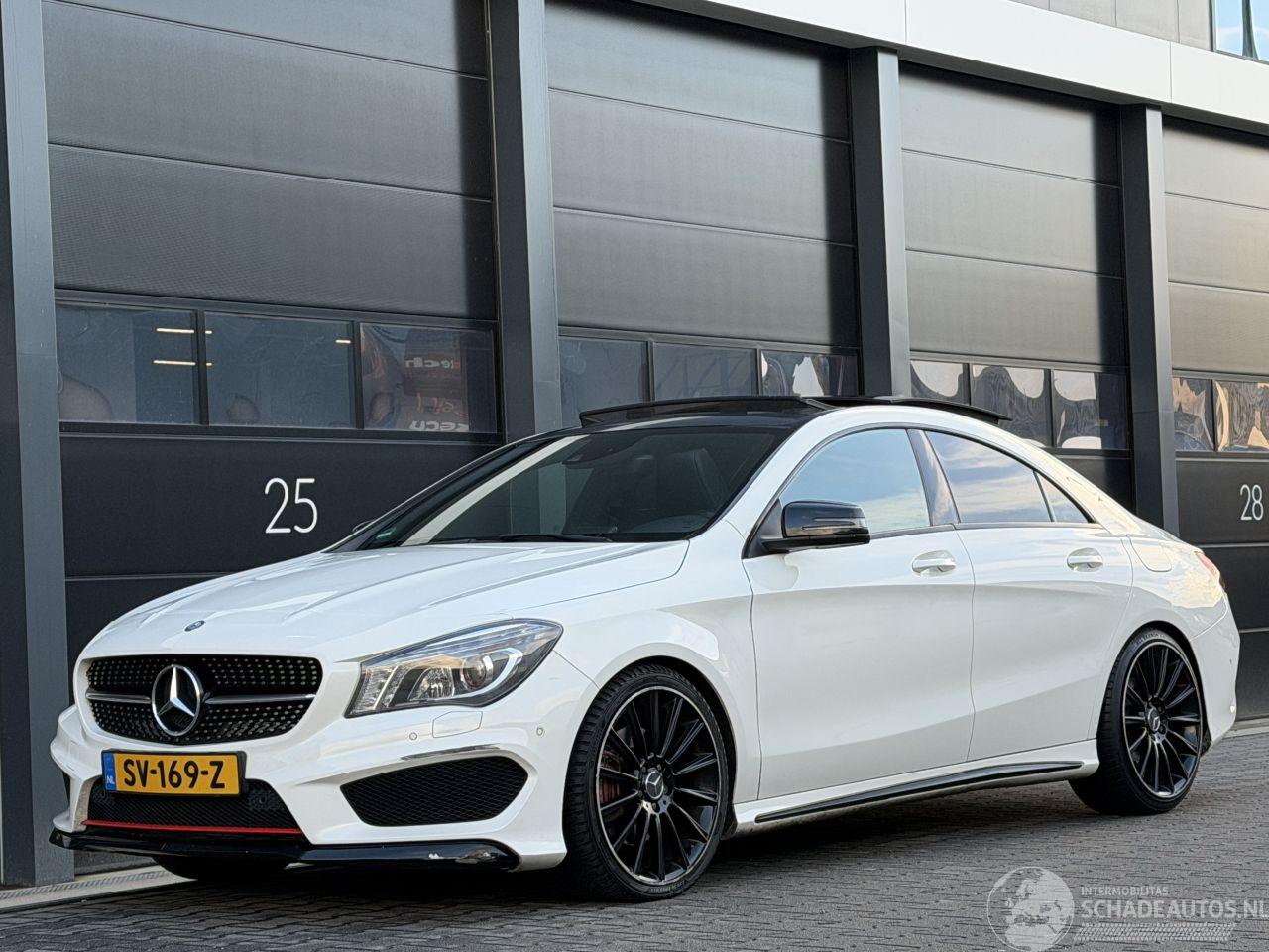 Mercedes Cla-klasse 220 CDI AMG Panorama Clima Camer EURO-6