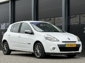 Renault Clio 1.5 dCi Night & Day Navi Clima picture 2