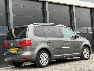 Volkswagen Touran 2.0 TDI Xenon Navi Camer Leer picture 4
