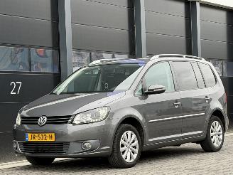 Gebrauchtwagen PKW Volkswagen Touran 2.0 TDI Xenon Navi Camer Leer 2011/7