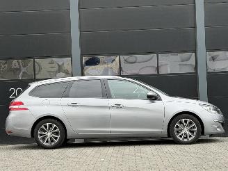 Peugeot 308 1.6 BlueHDI Blue Camera Panorama EURO-6 picture 3