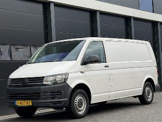 okazja samochody ciężarowe Volkswagen Transporter 2.0 TDI L2-H1 Airco EURO-6 2017/1