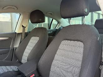 Volkswagen Passat 1.6 TDI BlueMotion Navi  PDC picture 8