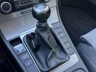 Volkswagen Passat 1.6 TDI BlueMotion Navi  PDC picture 12