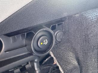 BMW 3-serie 330d Hade-Up Pano Leer Xenon picture 14