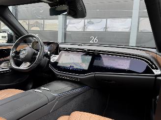 Mercedes E-klasse 300e AMG Hade-Up Hyperscreen 360 camera picture 19