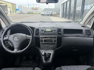 Toyota Corolla-verso 1.8 VVT-i Clima picture 7
