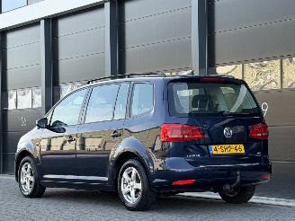 Volkswagen Touran 1.6 TDI BlueMotion Navi Clima PDC picture 5