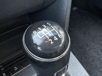 Volkswagen Touran 1.6 TDI BlueMotion Navi Clima PDC picture 12