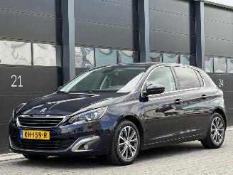 ojeté vozy osobní automobily Peugeot 308 1.6 BlueHDi Pano Xenon  AUTOMAAT EURO-6 2016/10