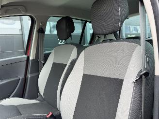 Renault Clio 1.5 dCi Parisienne Clima picture 8