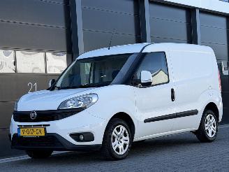 skadebil bedrijf Fiat Doblo 1.3 MJ SX Navi Airco EURO-6 2017/5