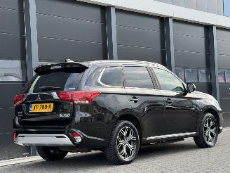 Mitsubishi Outlander 2.4 PHEV Pure Leer Camera Xenon picture 4