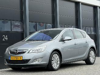 Käytettyjen passenger cars Opel Astra 1.7 CDTi Cosmo Navi PDC 2011/1