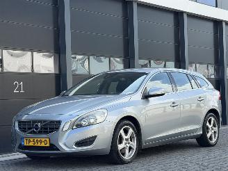 bruktbiler auto Volvo V-60 1.6 DRIVe R-Design Navi Clima PDC 2012/1