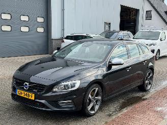 Avarii autoturisme Volvo V-60 2.4 D6 AWD Plug-In Hybrid R-Design 2014/6